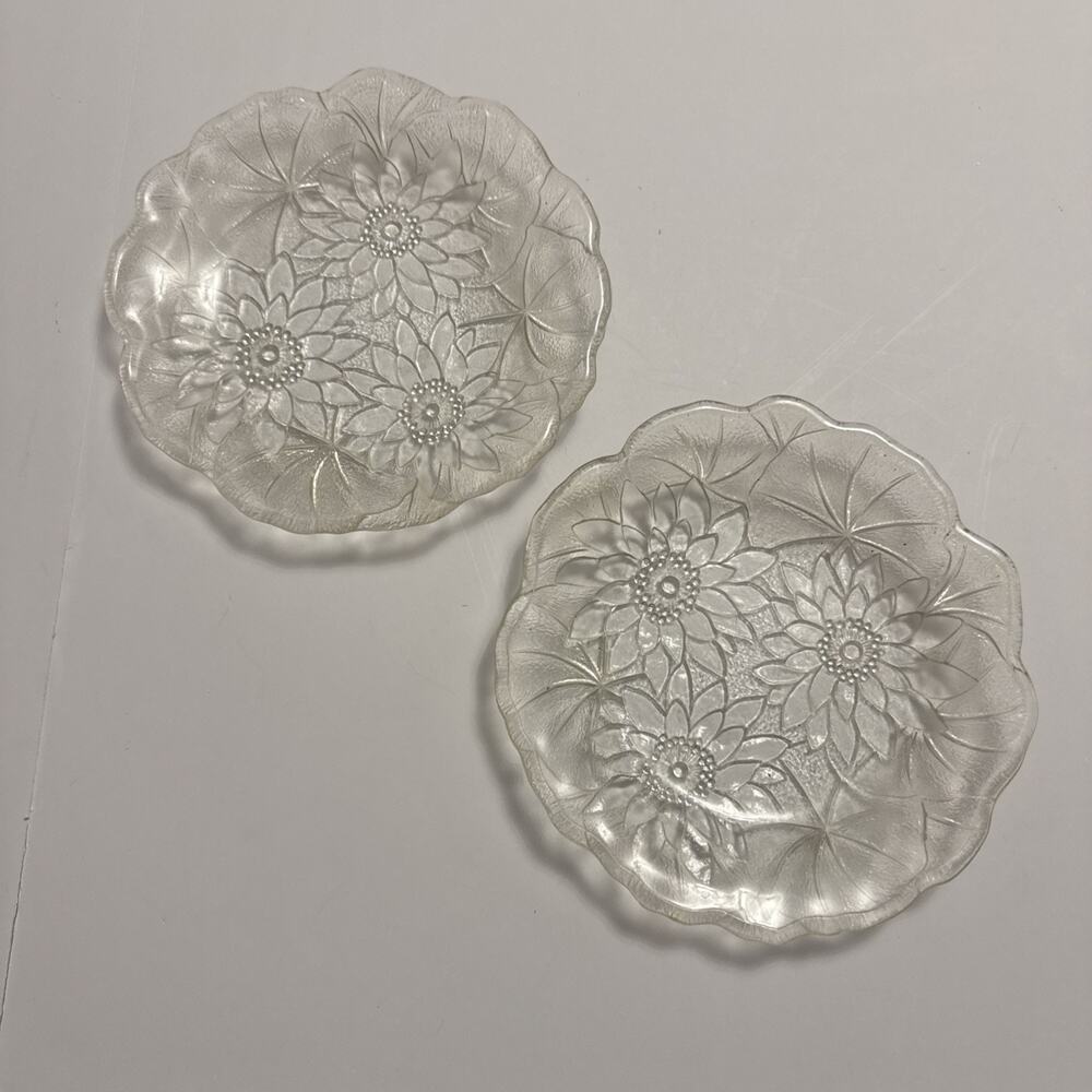 VTG 2 Indiana Glass Lily Pons 8" Salad Plate 30s Depression Glass Serving Dish